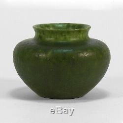 Grueby Pottery plain mottled matte green cabinet vase Arts & Crafts Boston