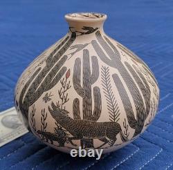 HECTOR GALLEGOS JR Mata Ortiz Sgraffito Vase 6-Mexican Arts & Crafts Pottery
