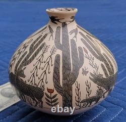 HECTOR GALLEGOS JR Mata Ortiz Sgraffito Vase 6-Mexican Arts & Crafts Pottery