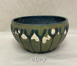 HERMAN CARL MUELLER Trenton New Jersey Pottery Vase Pot Urn Planter Arts Crafts