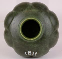 Hampshire Matte Green Arts And Crafts Pottery Vase Unusual Shape