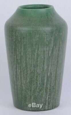Hampshire Pottery Arts & Crafts Matte Green 7 Vase