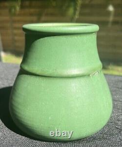 Hampshire Pottery Matte Green Hand thrown Vase Great Form Arts Crafts