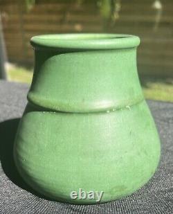 Hampshire Pottery Matte Green Hand thrown Vase Great Form Arts Crafts