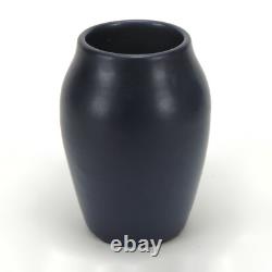 Hampshire Pottery matte blue glaze ovoid 7.25 vase arts & crafts shape 139