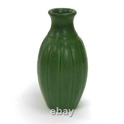 Hampshire Pottery matte green leaf vase ovoid 9 tall arts & crafts Keene NH