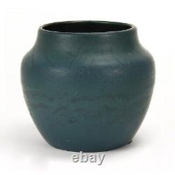 Hampshire Pottery snakeskin matte blue glaze 5x 6 vase arts & crafts #54/2