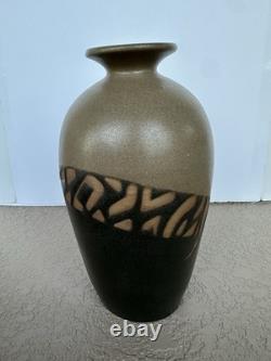 Handmade Jordan Stoneware Vase Madaba Tribal Carved Geometric Design 2005