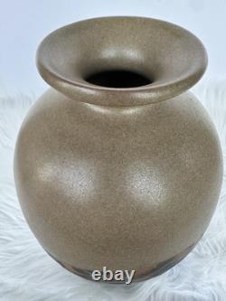 Handmade Jordan Stoneware Vase Madaba Tribal Carved Geometric Design 2005