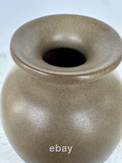 Handmade Jordan Stoneware Vase Madaba Tribal Carved Geometric Design 2005