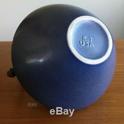 Hyalyn Pottery Erwin Kalla Casual Craft Modernist Blue Bowl with Bamboo Handle