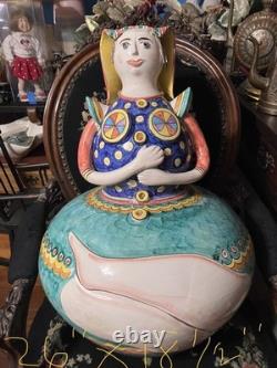 Italian Hand crafted Ceramic 26 Lady Statue. L'ARCHETTO VIETRI Signed F