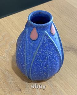 JEMERICK POTTERY Arts & Crafts GRUEBY STYLE VASE Matte Blue Leaf Bud