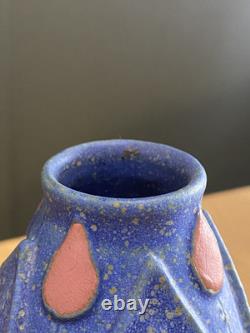 JEMERICK POTTERY Arts & Crafts GRUEBY STYLE VASE Matte Blue Leaf Bud