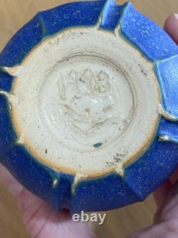 JEMERICK POTTERY Arts & Crafts GRUEBY STYLE VASE Matte Blue Leaf Bud