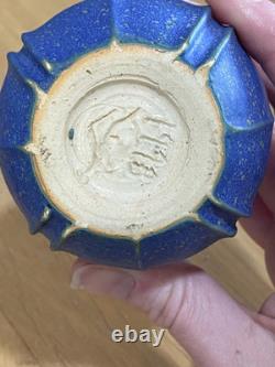JEMERICK POTTERY Arts & Crafts GRUEBY STYLE VASE Matte Blue Leaf Bud
