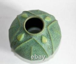 Jemerick Pottery 1999 SJ Mottled Matte Green w Bud VASE Grueby-esque Arts Crafts