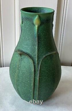 Jemerick Studio Pottery Hand Made Arts & Crafts Matte Green Vase, 9 tall