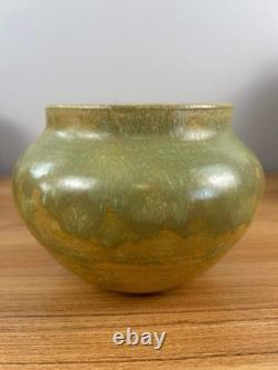 Ken Tracy Studio Pottery Arts And Crafts Mottled Green Yellow Ceramic Vase