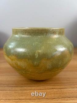 Ken Tracy Studio Pottery Arts And Crafts Mottled Green Yellow Ceramic Vase