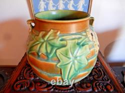 LUFFA Roseville 1934 BROWN Bulbous VASE MINT 6. (#2)