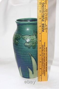 La Pointe Studio arts & Crafts inspire California Pottery Ceramic Dragonfly Vase