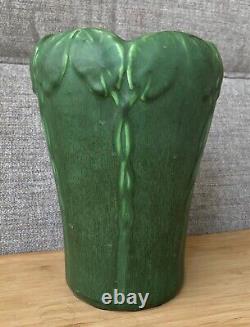 Large Hampshire Pottery Matte Green Arts & Crafts Rare Twisting Leaf Vase
