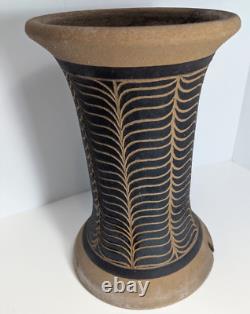 Larry & Terry Brown 12 Studio Art Pottery-Stoneware Feather Incised Garden