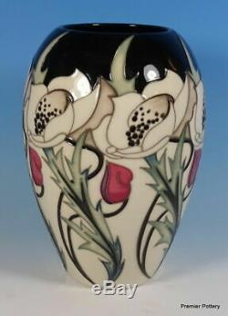 MOORCROFT TALWIN Arts & Crafts 7 Vase 102/7 by Nicola Slaney RRP £300