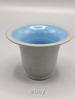 Marblehead Arts and Crafts Art Pottery Matt gray and blue