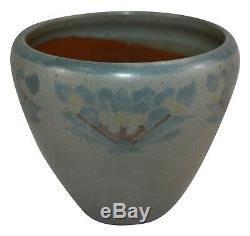 Marblehead Pottery Arts and Crafts Decorated Three Color Ceramic Vase