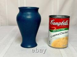 Marblehead Pottery, Corseted Shoulder Matte Blue Vase, Arts & Crafts, Great Form