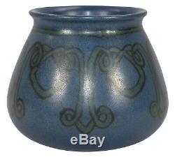 Marblehead Pottery Decorated Arts and Crafts Vase