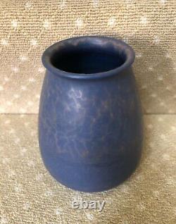 Marblehead Pottery Large Arts And Crafts Vase Matte Blue Leopard Glaze