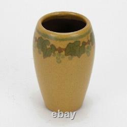 Marblehead Pottery decorated leaf & berry vase Arts & Crafts matte green yellow