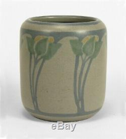 Marblehead Pottery floral decorated vase Arts & Crafts matte blue green gray