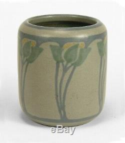 Marblehead Pottery floral decorated vase Arts & Crafts matte blue green gray