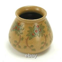 Marblehead Pottery floral decorated vase Arts & Crafts matte yellow green blue
