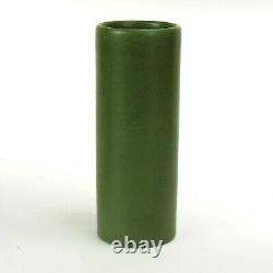 Marblehead Pottery undecorated 7.25 cylinder vase Arts & Crafts matte green