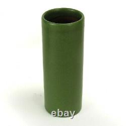 Marblehead Pottery undecorated 7.25 cylinder vase Arts & Crafts matte green