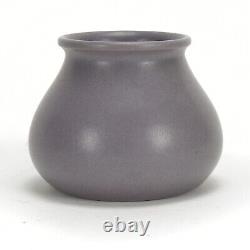 Marblehead Pottery undecorated handthrown matte lavendar vase arts & crafts AEB