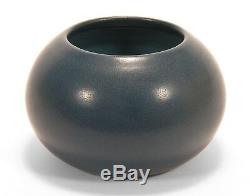 Marblehead Pottery undecorated matte blue spherical vase arts & crafts baggs