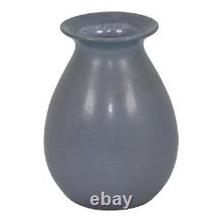 Marblehead Vintage Arts and Crafts Pottery Matte Blue Purple Ceramic Vase 25