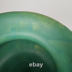 Matte green mission arts and crafts Roycroft Era cuspidor spitoon Vase