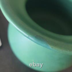 Matte green mission arts and crafts Roycroft Era cuspidor spitoon Vase