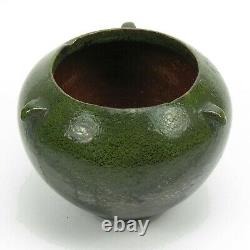 Merrimac Pottery 3 prong handle vase arts & crafts matte green feathered glaze