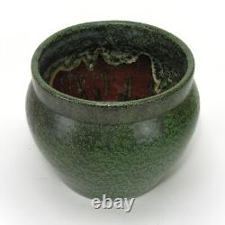 Merrimac Pottery arts & crafts 7.5 in. Jardiniere vase semi matte green