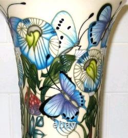 Moorcroft LG Butterfly Vase 158/8 Purple Hairstreak by Emma Bossons MINT