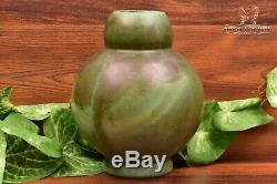 Mountainside Pottery 1929-41 Arts and Crafts Matt Green Double Gourd Vase