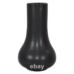Newcomb College Gun Metal Black 1910-15 Arts And Crafts Pottery Vase 215 (Meyer)